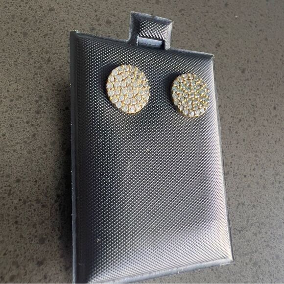 Elegant Set of Sparkling Earrings - Teardrop, Round, Heart Designs Crystals - Picture 5 of 8